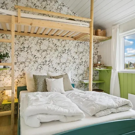 3 Bedroom Awesome In Otterup بيت للعطل