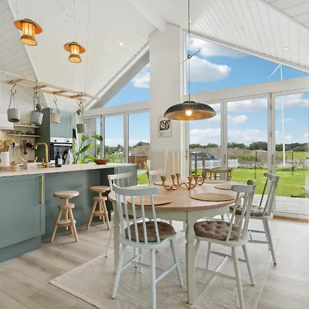 3 Bedroom Awesome In Feriehus *