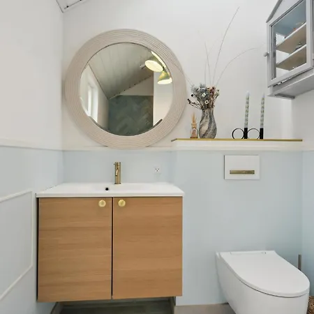 بيت للعطل 3 Bedroom Awesome In Otterup