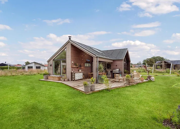 Holiday home 3 Bedroom Awesome In Otterup Otterup