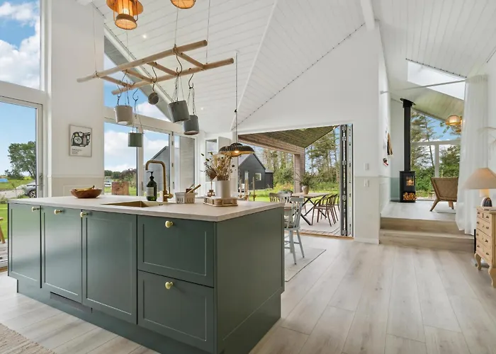 3 Bedroom Awesome In